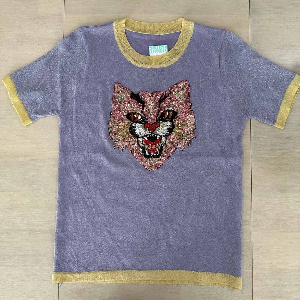 NWT- Sequenced Tiger head blouse